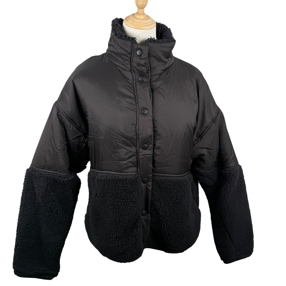 Recreation Thread & Supply Women L Delia Jacket Black Sherpa Quilted Mixed Media